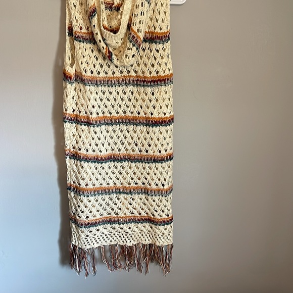 Hooded Crochet Vest - Brand New - Picture 3 of 3